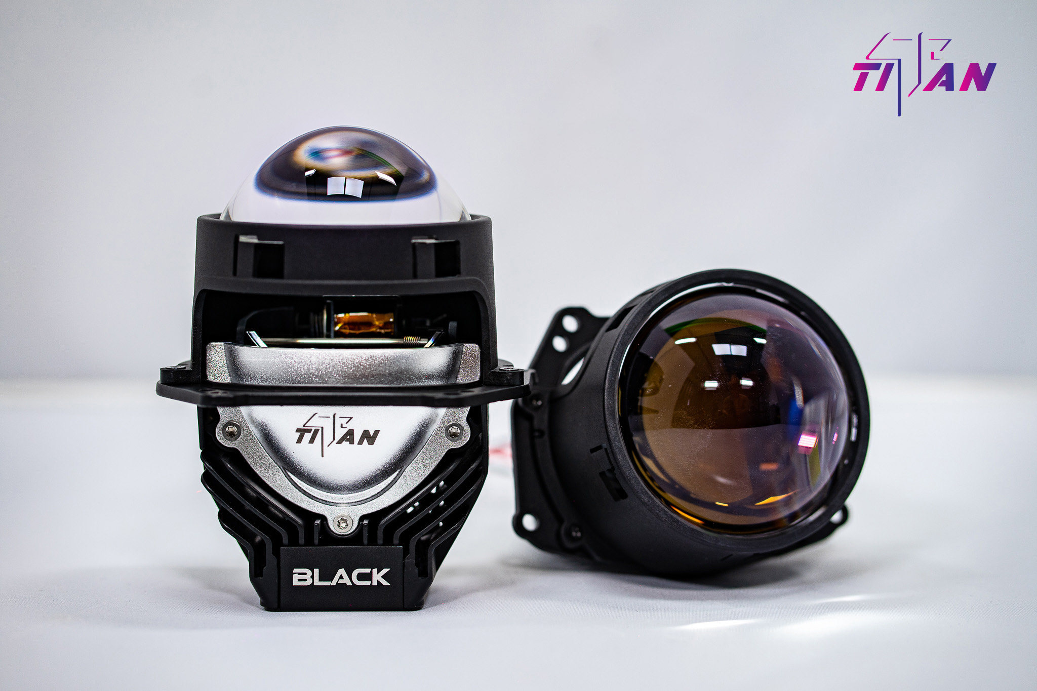 BI LED TITAN BLACK SE (MOTO VERSION)